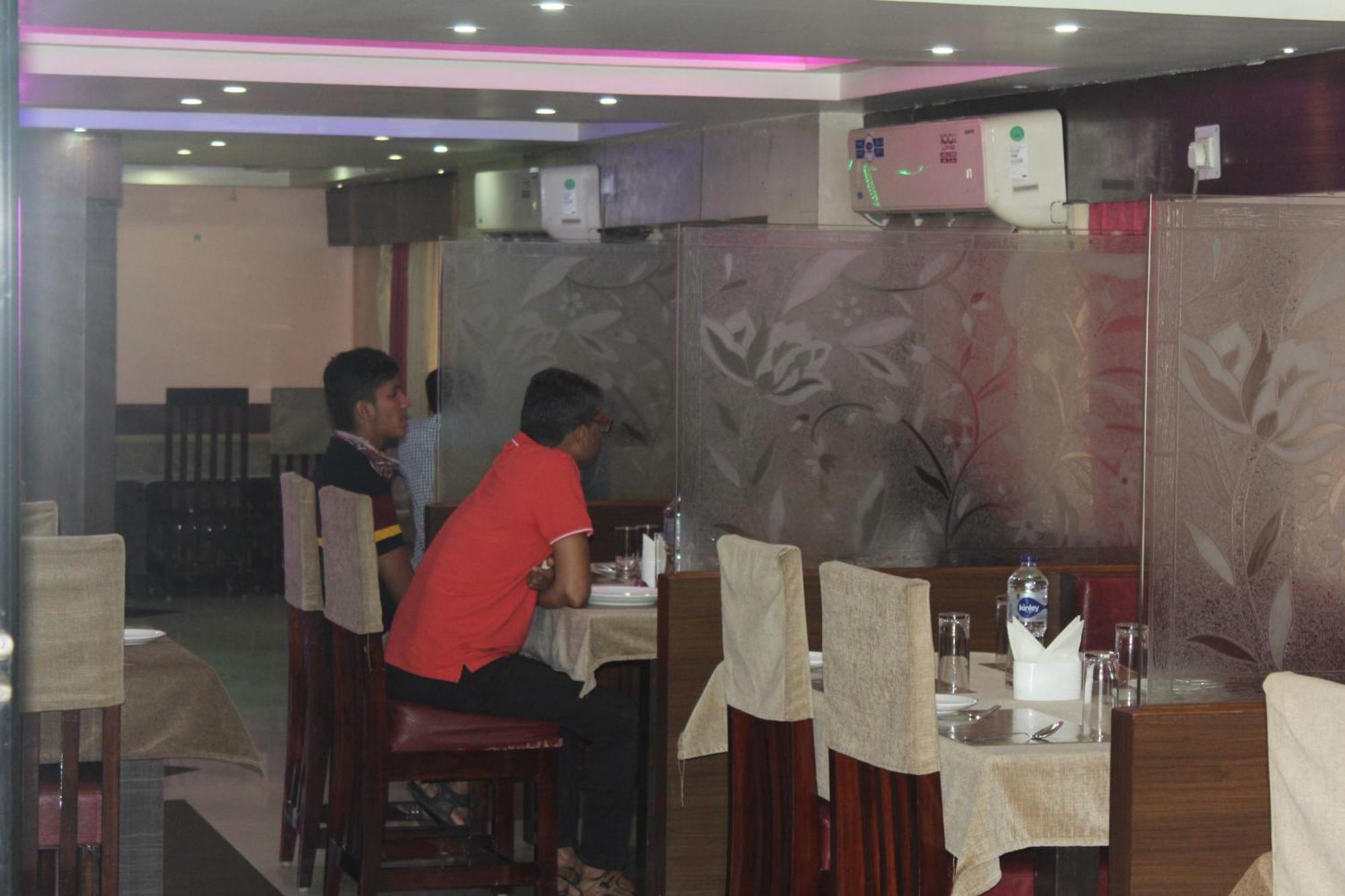 Gokul Plaza Hotel Bhubaneswar Luaran gambar
